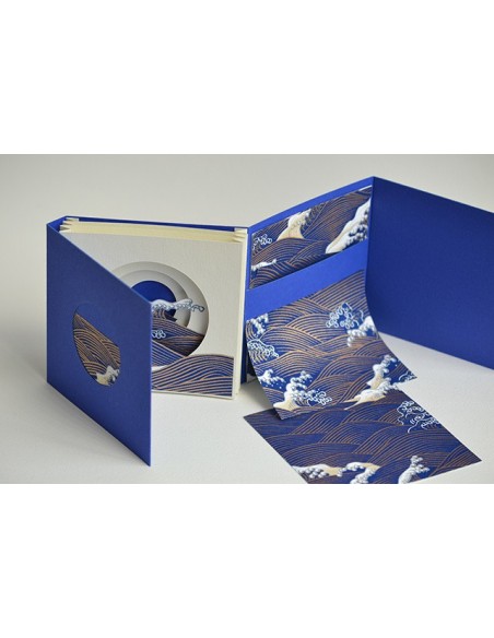 Tunnel book Hokusai origami interni