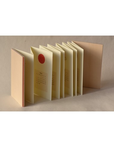 calendar washi red struttura concertina