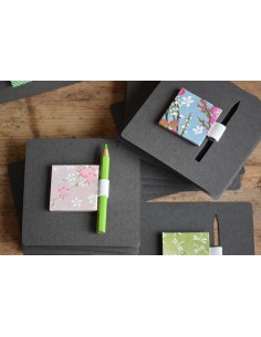 Porta penna adesivo 2