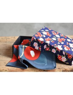 Furoshiki Tsubaki con scatola 2
