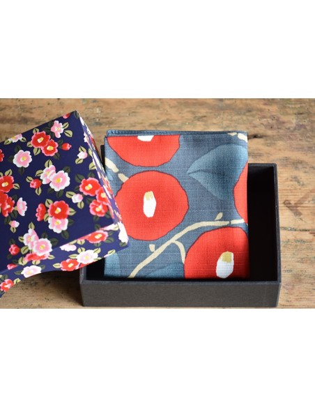 Furoshiki Tsubaki con scatola